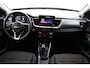 Kia Stonic 1.0 T-GDi MHEV DynamicPlusLine - Navigatie - Stoel/Stuurverwarming - Cruise Control - Climate Control Fabrieksgarantie 21-08-2031