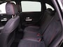 Mercedes-Benz B-klasse 250 e AMG Line Panorama Dak / Sfeerverlichting / Parkeer Camera / Elektr. Spiegels / Stoelverwarming / Cruise Control /