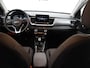 Kia Stonic 1.0 T-GDi MHEV DynamicLine | Navigatie | Apple Carplay/Android Auto | Parkeercamera | Climate Control | Cruise Control |