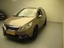 Peugeot 2008 1.2 VTi Active
