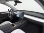Tesla Model Y Long Range 514PK AWD 75kWh Ivoor-Interieur LMV 20" Warmtepomp Full-Self-Driving Computer 3 Leder Stoelverwarming-V+A+Stuur Adap.Cruise Navi Ecc Keyless PDC-a+v Elek.Achterklep Lmv Led Standkachel 4WD LR 1e Eigenaar, origineel Nederlands Geleverd, Accu/Motor-Garantie 03-12-2029 of 192.000km