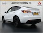 Tesla Model Y Long Range 514PK AWD 75kWh Ivoor-Interieur LMV 20" Warmtepomp Full-Self-Driving Computer 3 Leder Stoelverwarming-V+A+Stuur Adap.Cruise Navi Ecc Keyless PDC-a+v Elek.Achterklep Lmv Led Standkachel 4WD LR 1e Eigenaar, origineel Nederlands Geleverd, Accu/Motor-Garantie 03-12-2029 of 192.000km