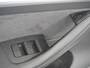 Tesla Model Y Long Range 514PK AWD 75kWh Ivoor-Interieur LMV 20" Warmtepomp Full-Self-Driving Computer 3 Leder Stoelverwarming-V+A+Stuur Adap.Cruise Navi Ecc Keyless PDC-a+v Elek.Achterklep Lmv Led Standkachel 4WD LR 1e Eigenaar, origineel Nederlands Geleverd, Accu/Motor-Garantie 03-12-2029 of 192.000km