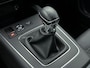 Citroën C5 Aircross SUV Plus 130pk | Navigatie | Achteruitrijcamera | Climate Control | Adaptieve Cruise Control | Parkeersensoren v+a | Keyless | Dodehoeksensor | Half lederen comfortstoelen | Led koplampen | Apple Carplay / Android Auto | Bluetooth | DAB+ radio | Donker getint glas | 18" lichtmetalen velgen |