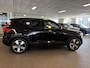 Volvo XC40 2.0 T5 AWD Intro Edition - BOMVOL - Leer / Panoramadak / Stuur- en stoelverwarming / Blis / Dab+ / Apple Carplay - Elek Trekhaak -