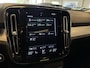 Volvo XC40 2.0 T5 AWD Intro Edition - BOMVOL - Leer / Panoramadak / Stuur- en stoelverwarming / Blis / Dab+ / Apple Carplay - Elek Trekhaak -