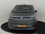 Volkswagen Multivan 1.4 eHybrid 218pk DSG L2H1 Life | 7 persoons | Wegklapbare trekhaak | parkeerhulp voor en achter | Privacy glas (65%) vanaf B-stijl | Adaptive Cruise control (ACC) | Panorama dak |