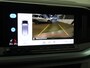 Volkswagen Multivan 1.4 eHybrid 218pk DSG L2H1 Life | 7 persoons | Wegklapbare trekhaak | parkeerhulp voor en achter | Privacy glas (65%) vanaf B-stijl | Adaptive Cruise control (ACC) | Panorama dak |