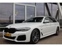 BMW 5-Serie Touring (g31) 530e 292PK AUTOMAAT M-SPORT Leer | Camera | Adapt.Cruise | Live Cockpit | Sfeerverl. | Driving Assistant |