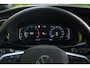 Volkswagen Transporter Multivan 2.0 TDI L1H1 4Motion Highline 'Bulli' Edition.