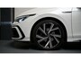 Volkswagen Golf VIII 1.5 eTSI R-Line AUTOMAAT-ACC-AMBIANCE-CARPLAY-DAB-HARMAN KARDON-MODE-NAVIGATIE-TRAVEL ASSIST
