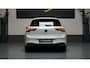 Volkswagen Golf VIII 1.5 eTSI R-Line AUTOMAAT-ACC-AMBIANCE-CARPLAY-DAB-HARMAN KARDON-MODE-NAVIGATIE-TRAVEL ASSIST
