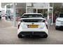 Toyota Prius 1.8 Full Hybrid Executive Automaat | Headup Display | Afneembare Trekhaak | NL Auto | JBL | PDC voor en achter | Camera