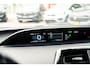Toyota Prius 1.8 Full Hybrid Executive Automaat | Headup Display | Afneembare Trekhaak | NL Auto | JBL | PDC voor en achter | Camera
