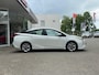 Toyota Prius 1.8 Full Hybrid Executive Automaat | Headup Display | Afneembare Trekhaak | NL Auto | JBL | PDC voor en achter | Camera