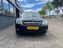 Opel Vectra 2.2-16V COMFORT