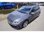 Volkswagen Golf 1.5 TSI 130pk R-Line Clima Navi Xenon 62.083 KM NL-Auto