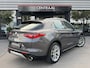 Alfa Romeo Stelvio 2.0 T AWD Super Veloce 280PK|Pano|Harman/Kardon|Camera|Memory|Keyless|Leder