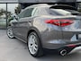Alfa Romeo Stelvio 2.0 T AWD Super Veloce 280PK|Pano|Harman/Kardon|Camera|Memory|Keyless|Leder