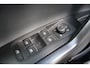 Volkswagen Polo 95PK R-Line Business | 'App-Connect' draadloze smartphone integratie | 'R-Line' bekleding | Achterlichten LED, luxe uitgevoerd incl. dynamische knipperlichten
