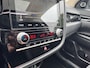 Mitsubishi Outlander 2.4 PHEV 240pk 4WD Aut Intense+ | Schuif/Kanteldak | Stoel/Stuurwielverwarming | Elektrische Stoel | Elektrische achterklep | 360 Camera |