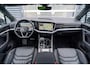 Volkswagen Touareg 3.0 V6 TSI 380pk Elegance eHybrid 4MOTION | Panoramadak | Trekhaak | 360 Camera