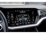 Volkswagen Touareg 3.0 V6 TSI 380pk Elegance eHybrid 4MOTION | Panoramadak | Trekhaak | 360 Camera