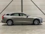 Volvo V60 2.0 B3 Inscription | Panoramadak | Trekhaak | Lederen bekleding | Camera | Carplay | Stoel/Stuuverwarming | Elektr Achterklep |