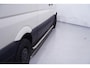 Volkswagen Crafter 2.5 TDI 136 pk L2H2 APK 01-2026, 2x Schuifdeur Airco, Trekhaak, PDC V+A, Ideaal voor Camper ombouw, 3-Zits