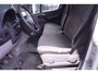 Volkswagen Crafter 2.5 TDI 136 pk L2H2 APK 01-2026, 2x Schuifdeur Airco, Trekhaak, PDC V+A, Ideaal voor Camper ombouw, 3-Zits