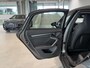 Audi A3 Limousine 30 TFSI S edition | Assistentiepakket | Panoramadak Dit betreft een demo auto, informeer naar de beschikbaarheid