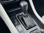 Mazda 6 2.0 SkyActiv Luxury / Automaat / Wit Leder / Sunroof