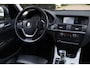 BMW X3 XDrive35i High Executive Aut. | Panorama | Trekhaak | Historie | Stoelverwarming | Xenon | Sportstoelen | Climate | NAP |