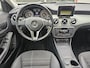 Mercedes-Benz GLA 180 Prestige BJ.2015 / Panodak / Navi / Xenon / Half Leder / Stoelverwarming / 18"Lmv !!