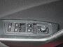 Volkswagen T-Roc 1.0 TSI Style Navigatie - Clima - Cruise - 17 Inch