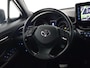 Toyota C-HR 1.8 Hybrid Dynamic Bi-Tone | Stoelverwarming | Navigatie | Camera | Keyless Entry & Start |