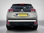 Peugeot 3008 SUV Allure 1.6 165pk Automaat | Navigatie | Schuif-/kanteldak | Achteruitrijcamera | Handsfree Achterklep | Keyless | Climate Control | Cruise Control | Parkeersensoren v+a | Apple Carplay / Android Auto | DAB+ radio | Dealeronderhouden | All seasonbanden | Donker getint glas | 18" lichtmetalen velgen |