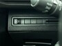 Peugeot 3008 SUV Allure 1.6 165pk Automaat | Navigatie | Schuif-/kanteldak | Achteruitrijcamera | Handsfree Achterklep | Keyless | Climate Control | Cruise Control | Parkeersensoren v+a | Apple Carplay / Android Auto | DAB+ radio | Dealeronderhouden | All seasonbanden | Donker getint glas | 18" lichtmetalen velgen |