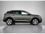 Peugeot 3008 SUV Allure 1.6 165pk Automaat | Navigatie | Schuif-/kanteldak | Achteruitrijcamera | Handsfree Achterklep | Keyless | Climate Control | Cruise Control | Parkeersensoren v+a | Apple Carplay / Android Auto | DAB+ radio | Dealeronderhouden | All seasonbanden | Donker getint glas | 18" lichtmetalen velgen |