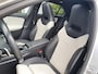 Mercedes-Benz A-klasse 200 AMG | Leder | Panoramadak | Widescreen | Trekhaak