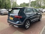 Volkswagen Tiguan 1.5 TSI R-Line Business+ / IQ Light / Zwenkbare trekhaak / Elect. Achterklep / 20 Inch / Virtual Cockpit