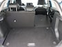 Hyundai Kona Electric EV Premium Sky 64 kWh / Trekhaak / Warmtepomp / 3-Fase laden / Bluelink / SoH 100% / Lederen bekleding / Stoelverwarming & Stoelkoeling voor / Navigatie / Historie aanwezig / HUD Display /