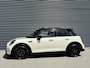 MINI Cooper S Mini 2.0 Yours Pano/Leder/Camera Hemelvaartsdag open van 12:00 uur tot 16:00 uur