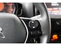 Peugeot 108 1.2 82 pk Allure | Parkeer Camera | Stoel Verwarming | Leder | Climate Control |