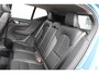 Volvo XC40 T5 Recharge PHEV R-design| Harman/Kardon Audio | Panoramadak | Lederen bekleding | Adaptieve Cruise Control | Rondomzicht camera | Elektrisch verstelbare stoelen | Bestuurdersstoel met geheugenfunctie | Stuurwielverwarming |