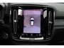 Volvo XC40 T5 Recharge Plug-in R-design| Harman/Kardon Audio | Panoramadak | Lederen bekleding | Adaptieve Cruise Control | Rondomzicht camera | Elektrisch verstelbare stoelen | Bestuurdersstoel met geheugenfunctie | Stuurwielverwarming |