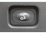 Ford Mondeo 1.5-165pk Business Edition. Het is genieten met deze fijne comfortabele Ford Mondeo ! Volautm. airco, navigatie, cruise cntrl, LM wielen, USB, keyless entry/keyless go, stoel- en voorraamverwarmw., parkeersensoren v+a, automatisch grootlicht, LED verl., etc.
