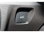 Ford Mondeo 1.5-165pk Business Edition. Het is genieten met deze fijne comfortabele Ford Mondeo ! Volautm. airco, navigatie, cruise cntrl, LM wielen, USB, keyless entry/keyless go, stoel- en voorraamverwarmw., parkeersensoren v+a, automatisch grootlicht, LED verl., etc.