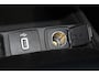 Ford Mondeo 1.5-165pk Business Edition. Het is genieten met deze fijne comfortabele Ford Mondeo ! Volautm. airco, navigatie, cruise cntrl, LM wielen, USB, keyless entry/keyless go, stoel- en voorraamverwarmw., parkeersensoren v+a, automatisch grootlicht, LED verl., etc.