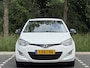 Hyundai i20 5drs 1.2i 86PK Go! |  Dealer onderhouden | Trekhaak afneembaar | Airco | Cruise Control | Lichtmetalen velgen 15'' | Elektrische ramen voor | USB aansluiting |